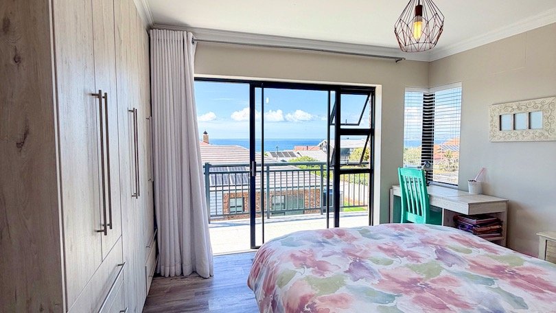 4 Bedroom Property for Sale in Reebok Western Cape